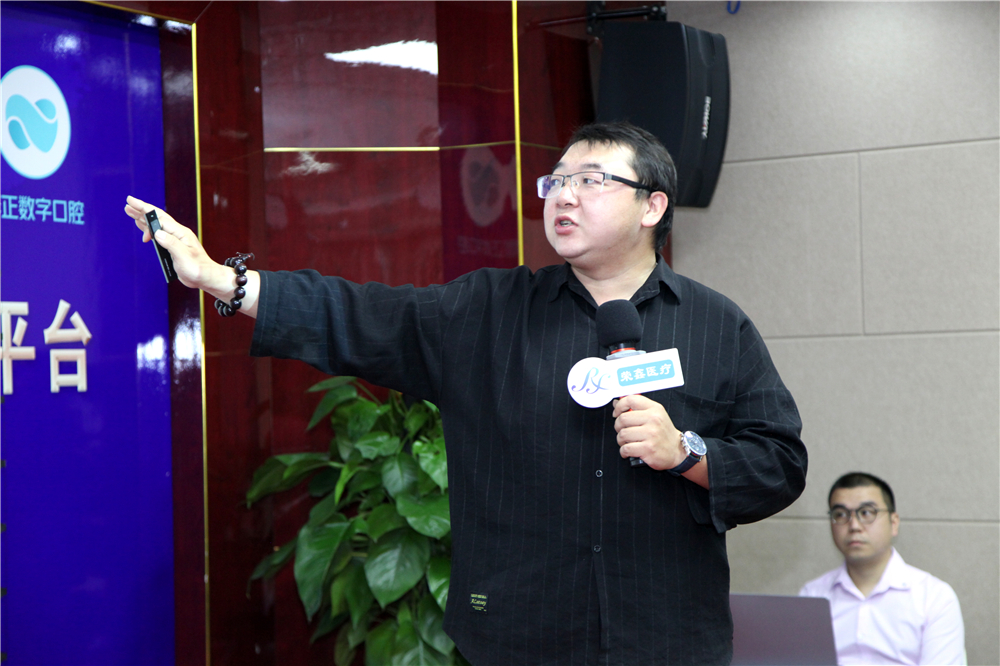 刘学智2.jpg